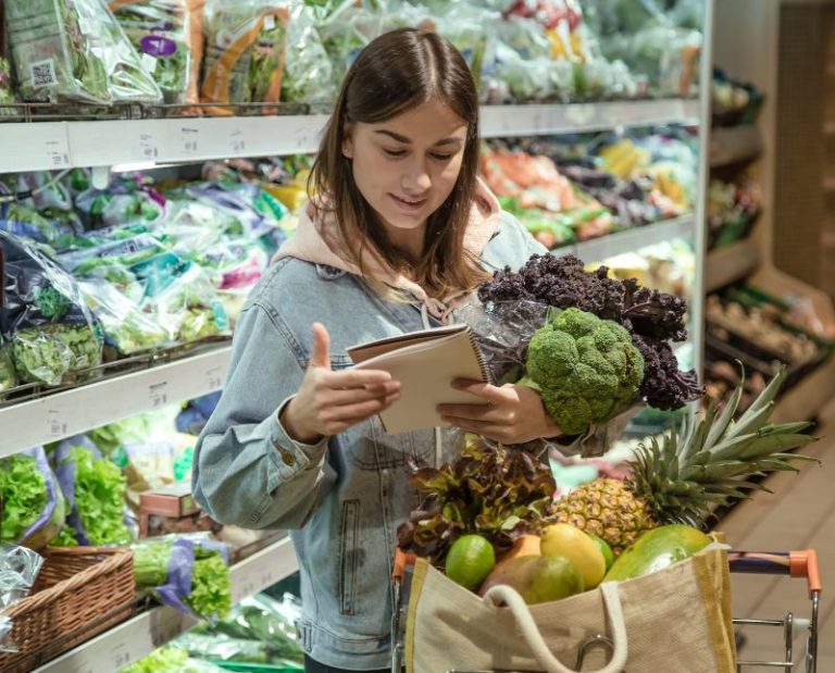 Cómo hacer una compra saludable: Guía completa